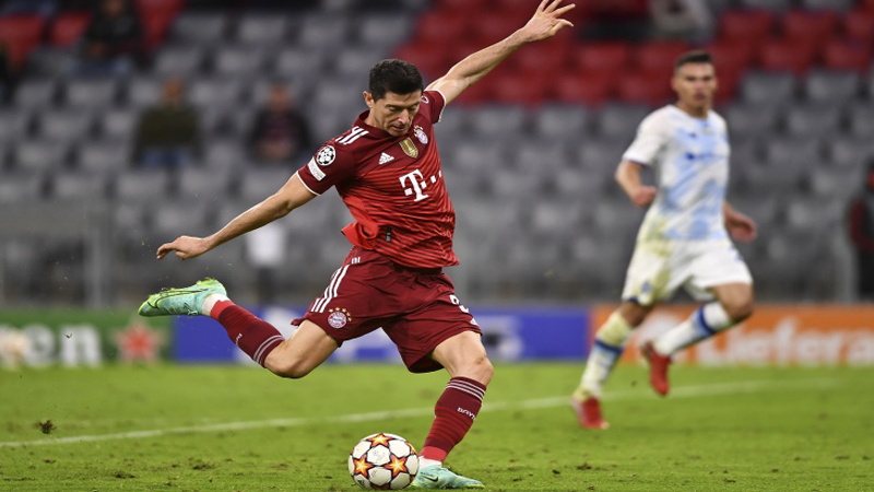 九游体育下载-哈里伯顿伤情成谜